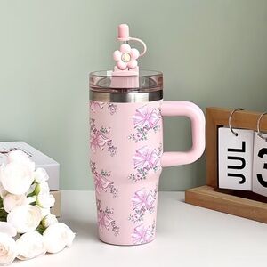 NWT🤍 thermos mug🤍